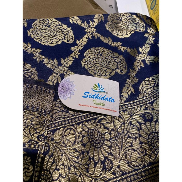 Women's Kanjivaram Pure Banarsi Silk Saree With Blouse Piece Golden Zari NWT - Picture 8 of 12